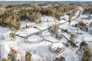 35 Emily Ln, Danville, NH 03819 - Photo 10