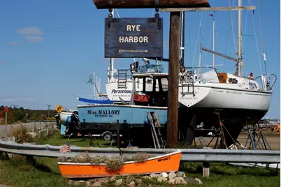 24 Kasnet Drive, Rye, NH 03870 - Photo 14