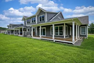 24 Kasnet Dr, Rye, NH 03870 - Photo 1