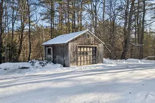 434 S Main St, Newport, NH 03773 - Photo 6