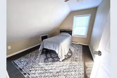 729 Pine Street, Manchester, NH 03104 - Photo 12