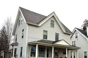 729 Pine St, Manchester, NH 03104 - Photo 2