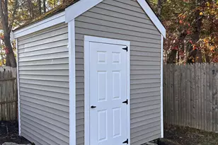 17 Walton Rd, Plaistow, NH 03865 - Photo 8