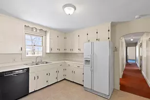 3 Henrietta St, Rochester, NH 03867 - Photo 16