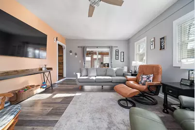 23 Pennsylvania Avenue, Manchester, NH 03104 - Photo 8