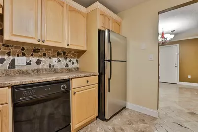 4-08 Autumn Leaf Drive #8, Nashua, NH 03060 - Photo 18