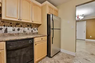 4-08 Autumn Leaf Dr, Nashua, NH 03060 - Photo 18