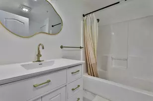 24 Suffolk Ct, Bedford, NH 03110 - Photo 24