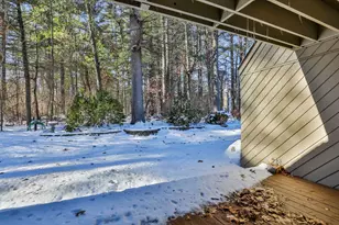 24 Suffolk Ct, Bedford, NH 03110 - Photo 4