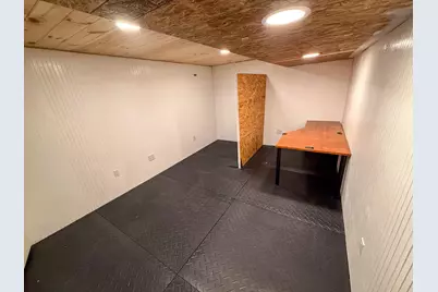 360 Country Land Drive, Haverhill, NH 03774 - Photo 32