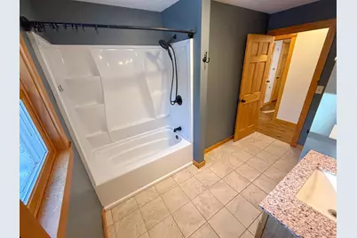 360 Country Land Drive, Haverhill, NH 03774 - Photo 20