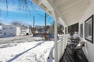 29 Central St, Derry, NH 03038 - Photo 28