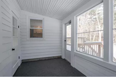 437 Chester Road, Auburn, NH 03032 - Photo 24