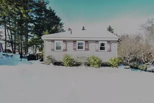 885 Bridge St, Manchester, NH 03104 - Photo 4