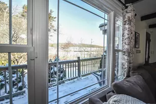 885 Bridge St, Manchester, NH 03104 - Photo 12