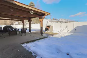 2 Denise St, Nashua, NH 03063 - Photo 46