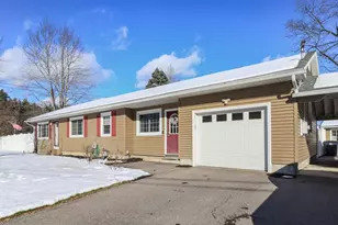 2 Denise St, Nashua, NH 03063 - Photo 4