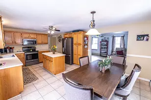 30 Pondview Dr, Derry, NH 03038 - Photo 8