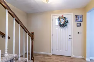 30 Pondview Dr, Derry, NH 03038 - Photo 14