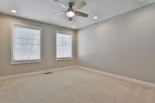 121 Cherrywood Dr, Nashua, NH 03062 - Photo 38