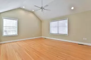 121 Cherrywood Dr, Nashua, NH 03062 - Photo 28