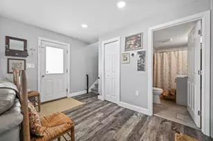193 Willow St, Berlin, NH 03570 - Photo 8