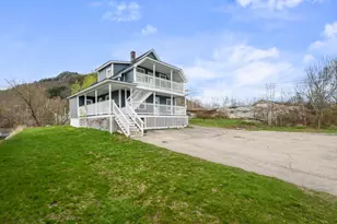 193 Willow St, Berlin, NH 03570 - Photo 30