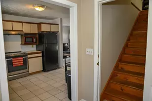 17 Grove Ave, Salem, NH 03079 - Photo 6