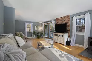 26 Barrell Run Rd, Fremont, NH 03044 - Photo 10