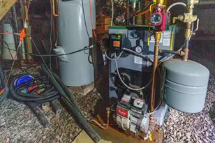 95 Union St, Springfield, VT 05156 - Photo 42