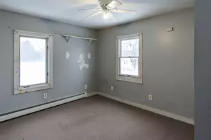 95 Union St, Springfield, VT 05156 - Photo 38