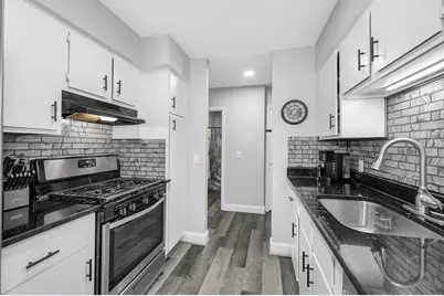 210 Brook Village Road #38, Nashua, NH 03062 - Photo 4