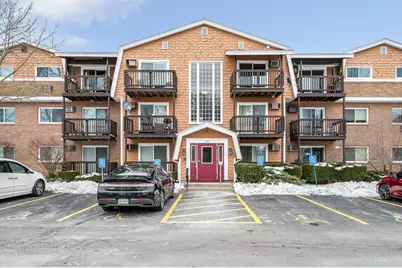 210 Brook Village Road #38, Nashua, NH 03062 - Photo 2