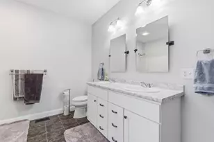 18 Hickorywood Cir, Meredith, NH 03253 - Photo 18