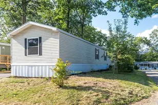 311 Friar Tuck Dr, Exeter, NH 03833 - Photo 4