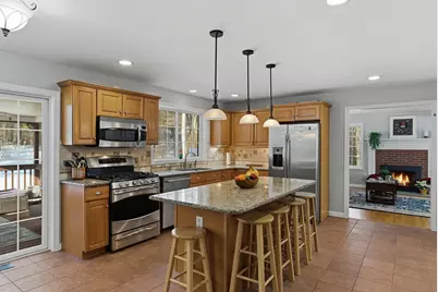 18 Holbrook Road, Bedford, NH 03110 - Photo 12