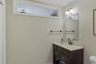 18 Holbrook Rd, Bedford, NH 03110 - Photo 20