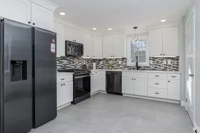 17 Trues Parkway, Sandown, NH 03873 - Photo 14