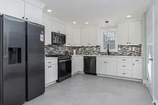 17 Trues Pkwy, Sandown, NH 03873 - Photo 14