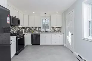 17 Trues Pkwy, Sandown, NH 03873 - Photo 14