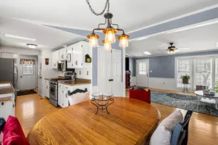 17 Lilac Ct, Raymond, NH 03077 - Photo 6