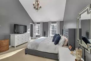 46 Goodhue Rd, Derry, NH 03038 - Photo 32