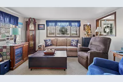 31 Libbey Street, Goffstown, NH 03102 - Photo 8