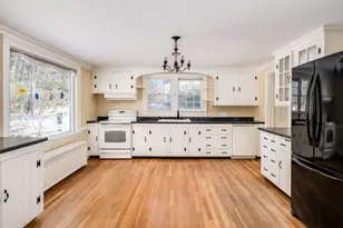 42 Rochester Hill Rd, Rochester, NH 03867 - Photo 2