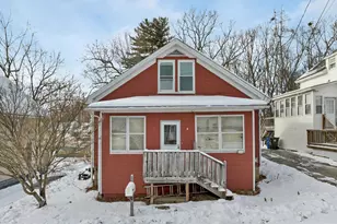 226 Lafayette St, Manchester, NH 03102 - Photo 2