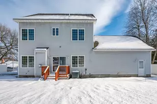 69 Patterson St, Manchester, NH 03102 - Photo 4