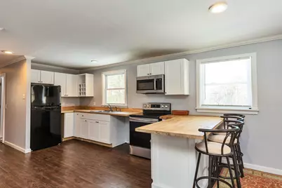 127 Holbrook Avenue, Swanzey, NH 03446 - Photo 6