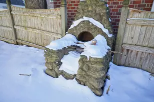 2 Kirk St, Nashua, NH 03064 - Photo 8