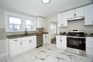 2 Kirk St, Nashua, NH 03064 - Photo 18