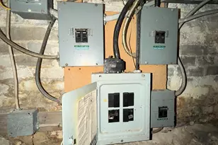 18-20 Elm St, Derry, NH 03038 - Photo 34